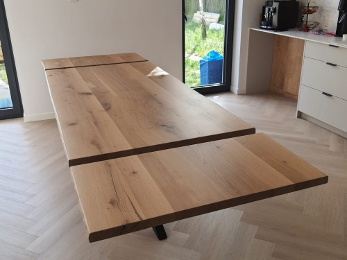 kontynuacja usłojenia . Kolor blatu Dąb jasny