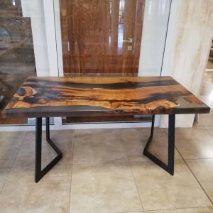 Stół z morwy i żywicy epoksydowej, 85 cm